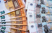 Στα 65,70 η ισοτιμία ευρώ - ρούβλι