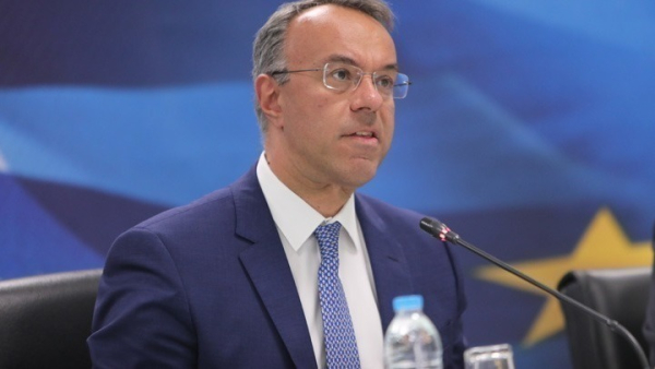 Σταϊκούρας: Θετικές προοπτικές της ελληνικής οικονομίας