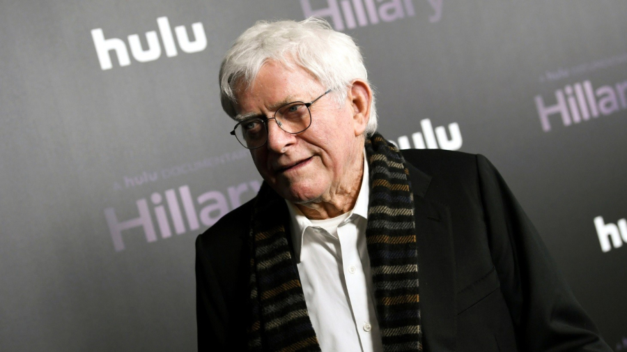 Απεβίωσε ο θρυλικός παρουσιαστής Φιλ Ντόναχιου - Άλλαξε την εικόνα της τηλεόρασης στις ΗΠΑ