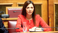 Ζαχαράκη: Δεν θα αιφνιδιάσουμε, δεν θα αλλάξουμε εν κινήσει το σύστημα των πανελλαδικών εξετάσεων