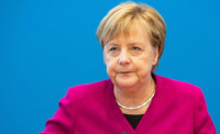 Γερμανία: Η Μέρκελ παίρνει τον έλεγχο των κρατιδίων για την αντιμετώπιση της πανδημίας