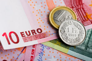 Ουκρανική κρίση: Ο πόλεμος ρίχνει το ευρώ έναντι του ελβετικού φράγκου