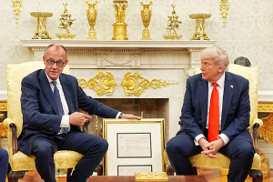 Φ. Μερτς: Οι Ιρανοί ταπεινώνουν τις ΗΠΑ - Είναι ισχυρότεροι απ’ ότι πιστεύαμε