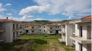 Υπεγράφη η σύμβαση για την ολοκλήρωση 80 εργατικών κατοικιών στα Γρεβενά