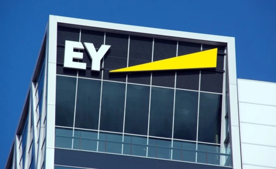 Η EY Ελλάδος διακρίθηκε με το Σήμα Διαφορετικότητας για τη δέσμευσή της στη συμπερίληψη
