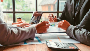 Servicers: Αντίστροφη μέτρηση για τις πλατφόρμες ενημέρωσης - Πώς θα λειτουργούν