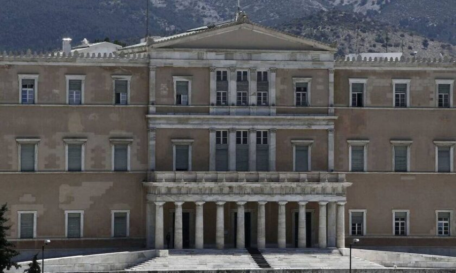 Γραφείο Προϋπολογισμού: Χρειάζεται μεγάλη προσοχή σε όποιες υπέρμετρες αυξήσεις ονομαστικών μισθών