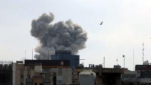 ΗΠΑ - Καμπανάκι από νομικούς: «Πιθανά εγκλήματα πολέμου» στα πλήγματα στο Ιράν