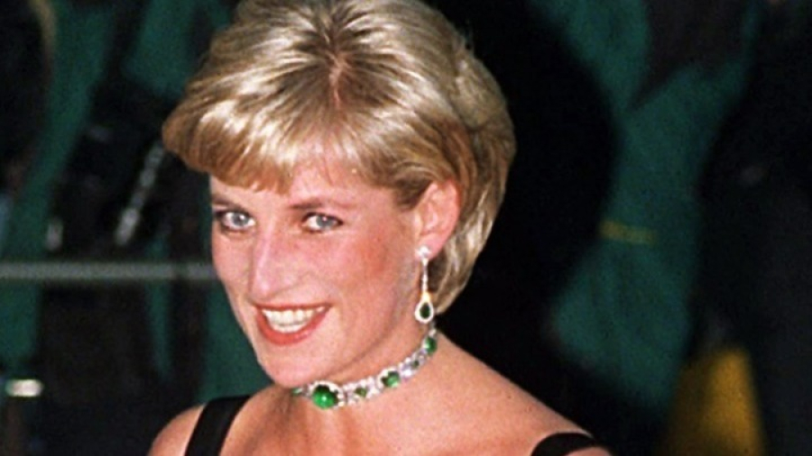 Δημοπρατείται φόρεμα της πριγκίπισσας Νταϊάνα, από τον Sotheby's