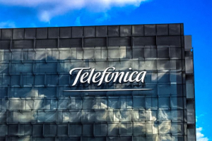 Στην ισπανική Telefonica μπαίνει η Saudi Telecom - Εξαγοράζει το 10% έναντι 2,25 δισ.δολαρίων