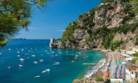 Ιταλία: Πρώτη η Ελλάδα στις προτιμήσεις των Ιταλών για διακοπές σε ξένους προορισμούς
