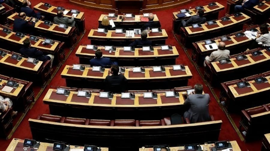 Βουλή: Στην Ολομέλεια το σ/ν για τα «Κίνητρα ανάπτυξης επιχειρήσεων»