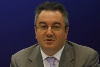 Μόσιαλος: Χαμηλή η αποτελεσματικότητα των self test στους ασυμπτωματικούς