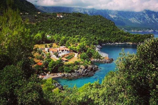 Επιδότηση έως 300 ευρώ για διακοπές σε Σάμο και Β. Εύβοια - Χωρίς εισοδηματικά κριτήρια