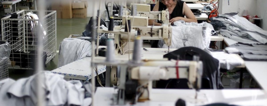 ΣΕΠΕΕ: Σε αρνητικό έδαφος η ευρωπαϊκή βιομηχανία ένδυσης και κλωστοϋφαντουργίας