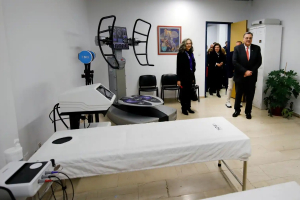 Εγκαινιάστηκε από τον Ισίδωρο Κούβελο και τη Σοφία Σακοράφα το φυσικοθεραπευτήριο στο ΟΑΚΑ