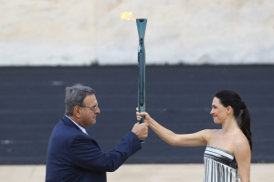 Ελληνική Ολυμπιακή Επιτροπή: Η Ολυμπιακή Φλόγα ξεκίνησε από το Παναθηναϊκό Στάδιο