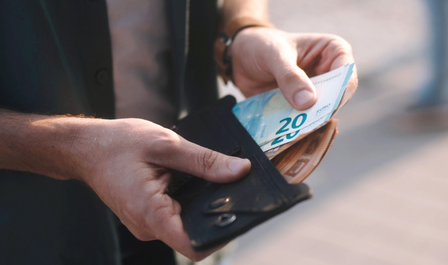 Οι πληρωμές από e-ΕΦΚΑ και ΔΥΠΑ από σήμερα έως και την Παρασκευή 8 Αυγούστου