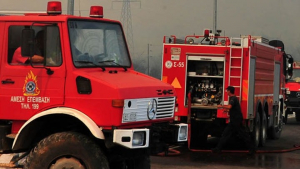 Οδηγίες Πυροσβεστικής για αποφυγή πυρκαγιών σε σπίτια: Προσοχή σε ηλεκτρικές συκευές, χριστουγεννιάτικα δέντρα