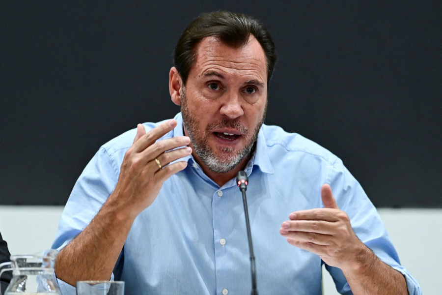 Ισπανία: Ο υπουργός Μεταφορών αρνείται να παραιτηθεί