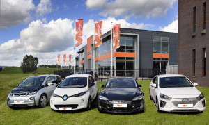 Φήμες για εξαγορά της LeasePlan από ALD ή Santander