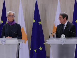 Λαγκάρντ: Μπορούμε να μάθουμε πολλά από το παράδειγμα της Κύπρου