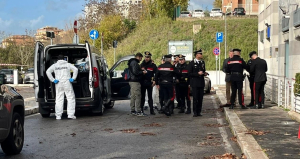 Ιταλία: Άνδρας πυροβόλησε κατά τη διάρκεια συνέλευσης πολυκατοικίας στη Ρώμη