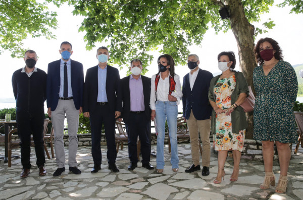 Καρδίτσα: Στη Λίμνη Πλαστήρα η πρόεδρος της Επιτροπής "Ελλάδα 2021" Γ. Αγγελοπούλου