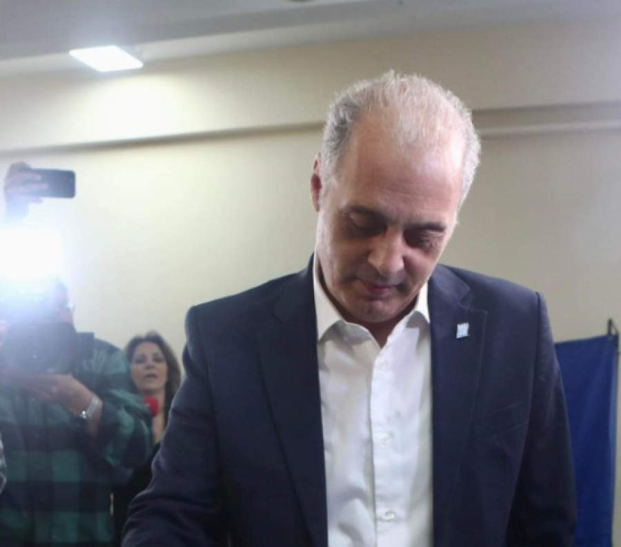 Το πρώτο «τιτίβισμα» Βελόπουλου