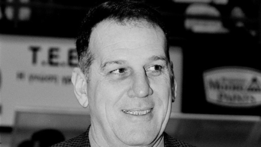 Θλίψη στο ελληνικό μπάσκετ: Εφυγε από τη ζωή ο Βασίλης Γκούμας