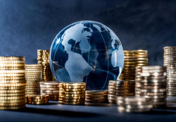 Η παγκόσμια οικονομία αντιμέτωπη με μια δεκαετία χαμηλής ανάπτυξης
