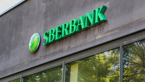 Κυρώσεις στη ρωσική Sberbank επιβάλλει η Βρετανία