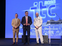 Ειδική βράβευση της ΟΛΠ για τη συμπλήρωση 10 ετών από την είσοδο της COSCO SHIPPING στη μετοχική της σύνθεση