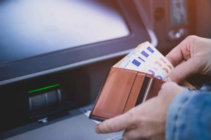 Οι πληρωμές από e - ΕΦΚΑ και ΔΥΠΑ την εβδομάδα 4 - 8 Ιουλίου