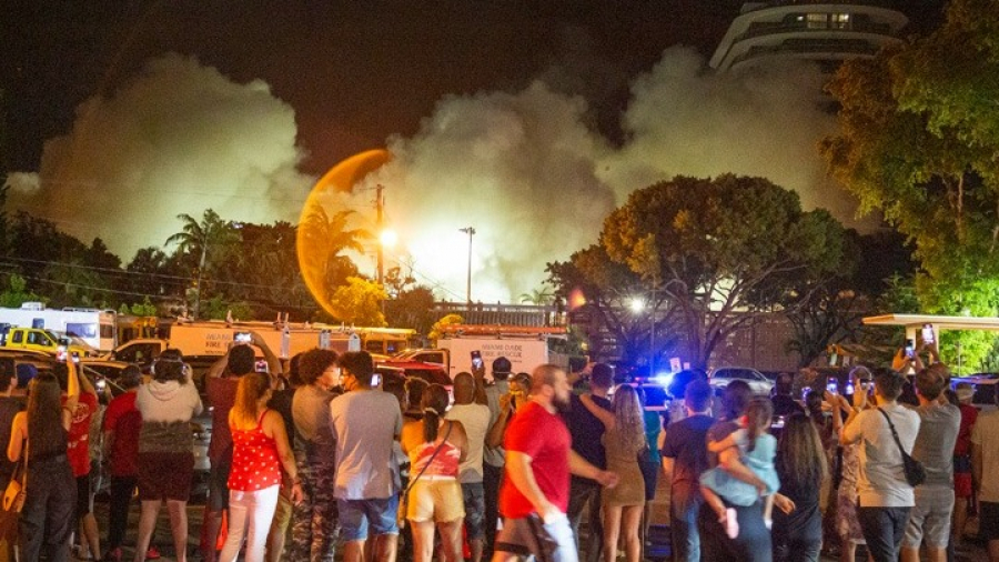 Φλόριντα: Κατεδαφίστηκε το υπόλοιπο της πολυκατοικίας που κατέρρευσε