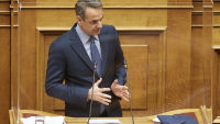 Παρέμβαση Μητσοτάκη στη Βουλή για τις fast track συντάξεις
