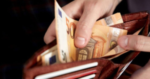 Ο «χάρτης» των πληρωμών από e-ΕΦΚΑ και ΔΥΠΑ για την περίοδο 26 έως 29 Μαρτίου