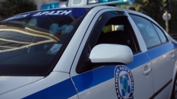 Μια γυναίκα αυτοπυρπολήθηκε μπροστά από την Αίγλη Ζαππείου