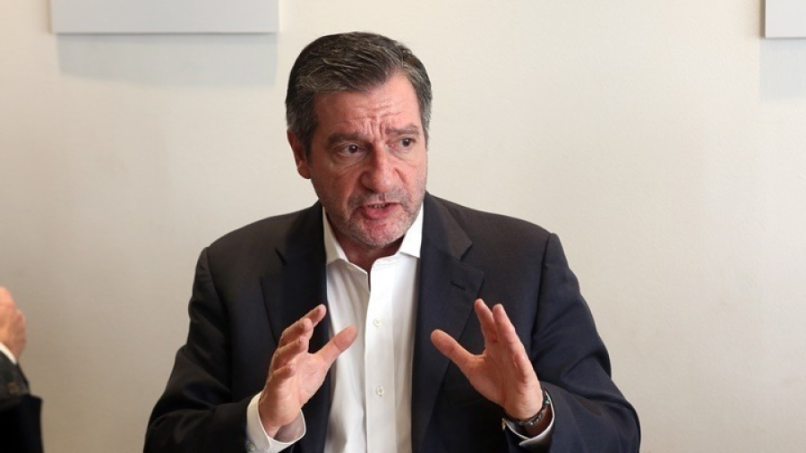 Υποκλοπές: Μήνυση από Γιώργο Καμίνη για έμμεση παρακολούθηση του τηλεφώνου του