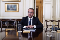 Σταϊκούρας: Υπάρχει δημοσιονομικός χώρος για επιπλέον μέτρα στήριξης της κοινωνίας
