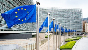 Ευρωπαϊκό Συμβούλιο: Εγκρίθηκε το σχέδιο της Κομισιόν για τις αμυντικές δαπάνες