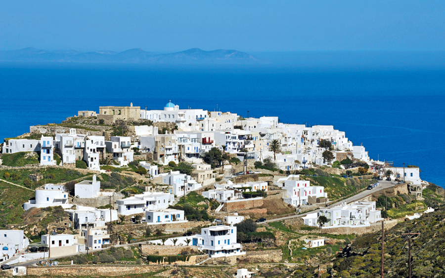 Vogue: Η Σίφνος στα 11 καλύτερα ταξιδιωτικά μέρη του κόσμου για το 2024