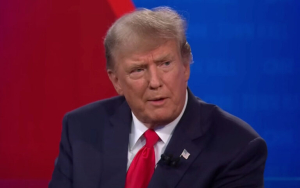 ΗΠΑ: Ο Τραμπ άλλαξε τους κανόνες του Ρεπουμπλικανικού Κόμματος για να κάνει ακόμα πιο εύκολη την κατάκτηση του χρίσματος