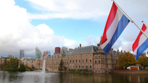 Ολλανδία: Προς μια &quot;μικτή&quot; κυβέρνηση πολιτικών-τεχνοκρατών οδεύει η χώρα