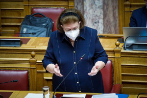 Μενδώνη για επίδειξη Dior: Τηρήθηκαν όλες οι διαδικασίες που ορίζει ο νόμος