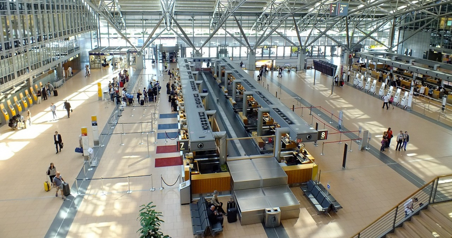 Γερμανία: Χαοτικό καλοκαίρι για τα αεροδρόμια λόγω έλλειψης προσωπικού