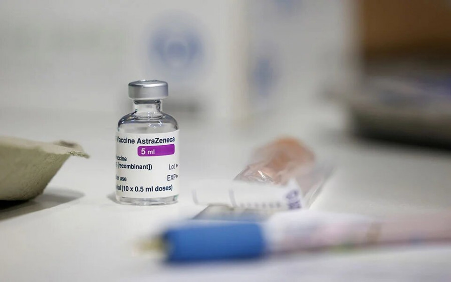 Πληροφορίες για σύνδρομο Guillain-Barré μετά το εμβόλιο AstraZeneca εξετάζει ο ΕΜΑ