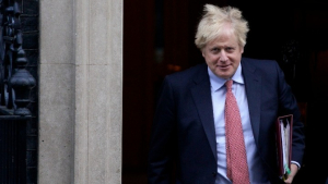 Βρετανία: Οι ειρηνευτικές συνομιλίες είναι καταδικασμένες εξαιτίας του «κροκόδειλου» Πούτιν, λέει ο Τζόνσον