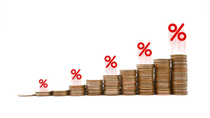 Στο 5% προβλέπονται τα επιτόκια της Fed