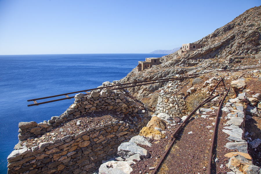 Εργατικό ατύχημα με νεκρό και τραυματίες σε μεταλλείο βωξίτη της Imerys